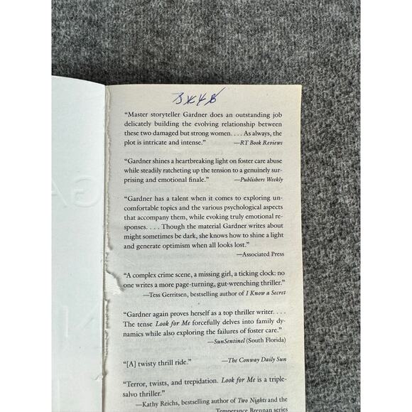 Never Tell by Lisa Gardner (Paperback) - Picture 7 of 7